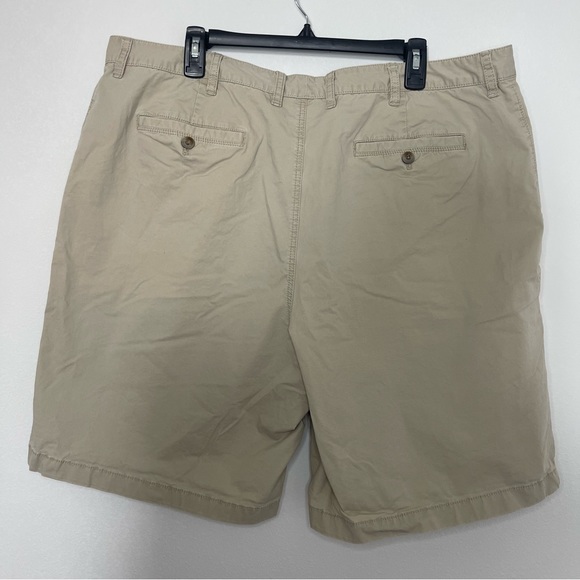 Tommy Bahama Men’s Khaki Shorts size 40 L - Picture 2 of 4